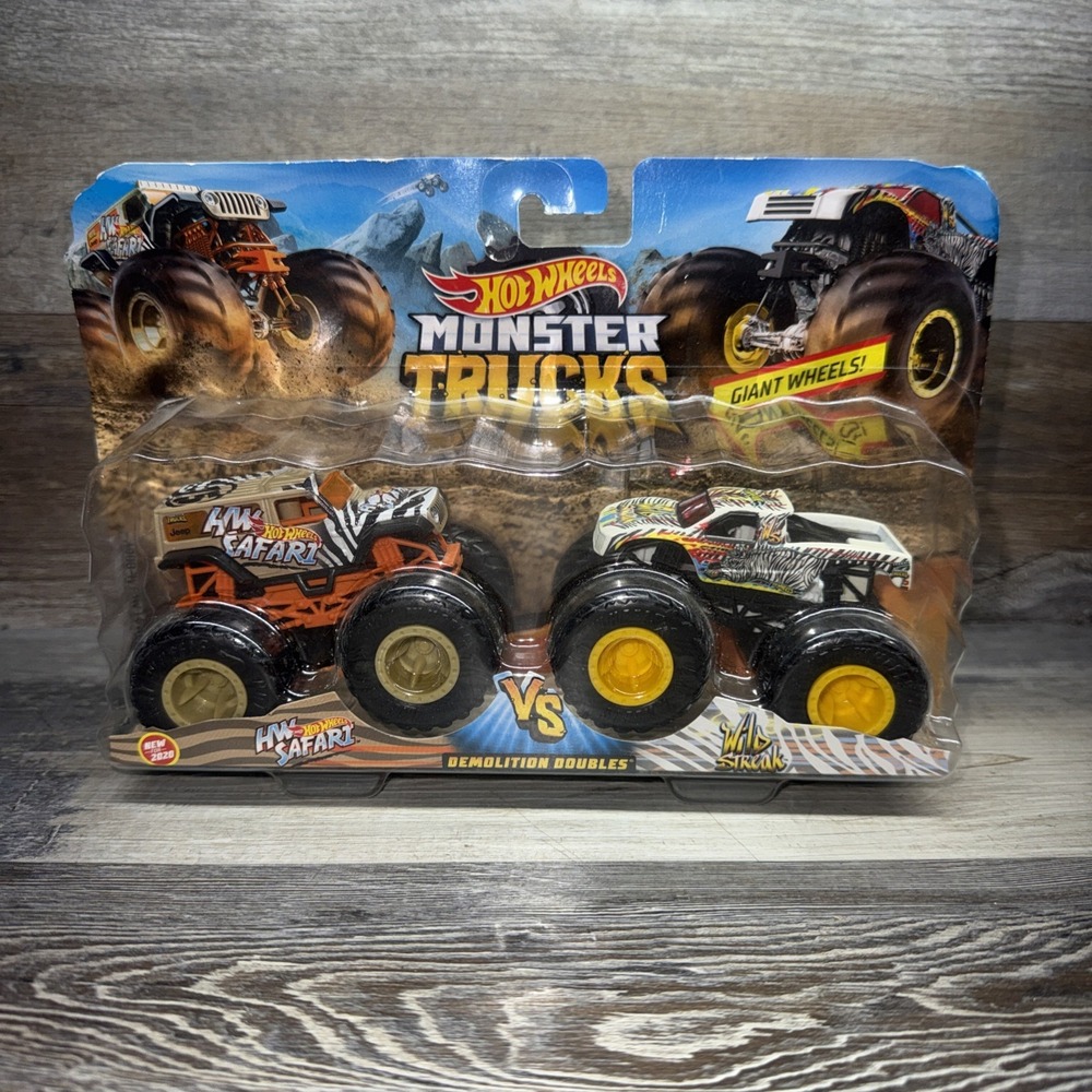 Hot Wheels 2020 Monster Trucks HW Safari v/s Wild Streak #GJF64 1:64 Scale